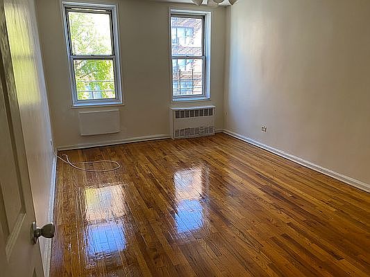 1st image of 1720 E 13th St APT 2G