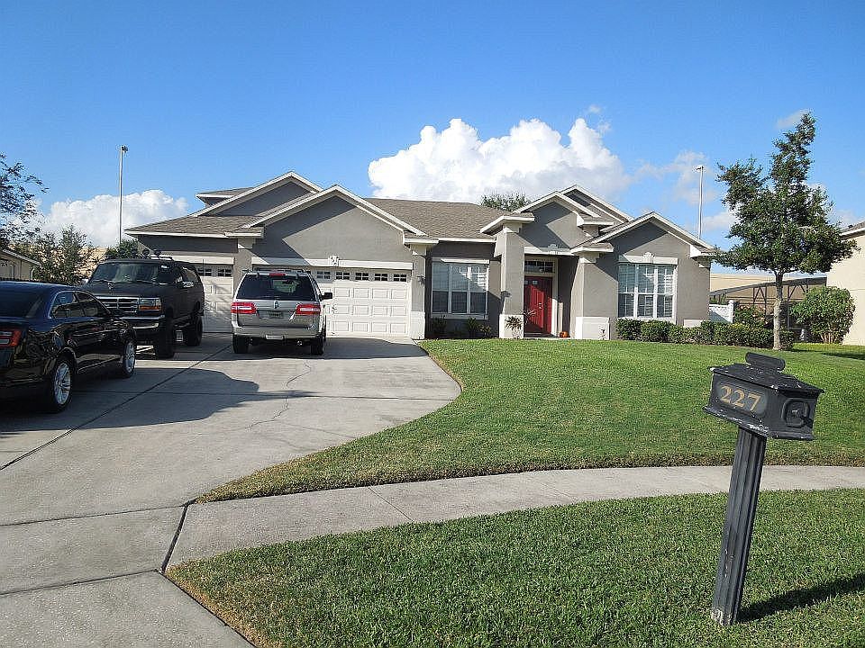 1st image of 227 Largovista Dr
