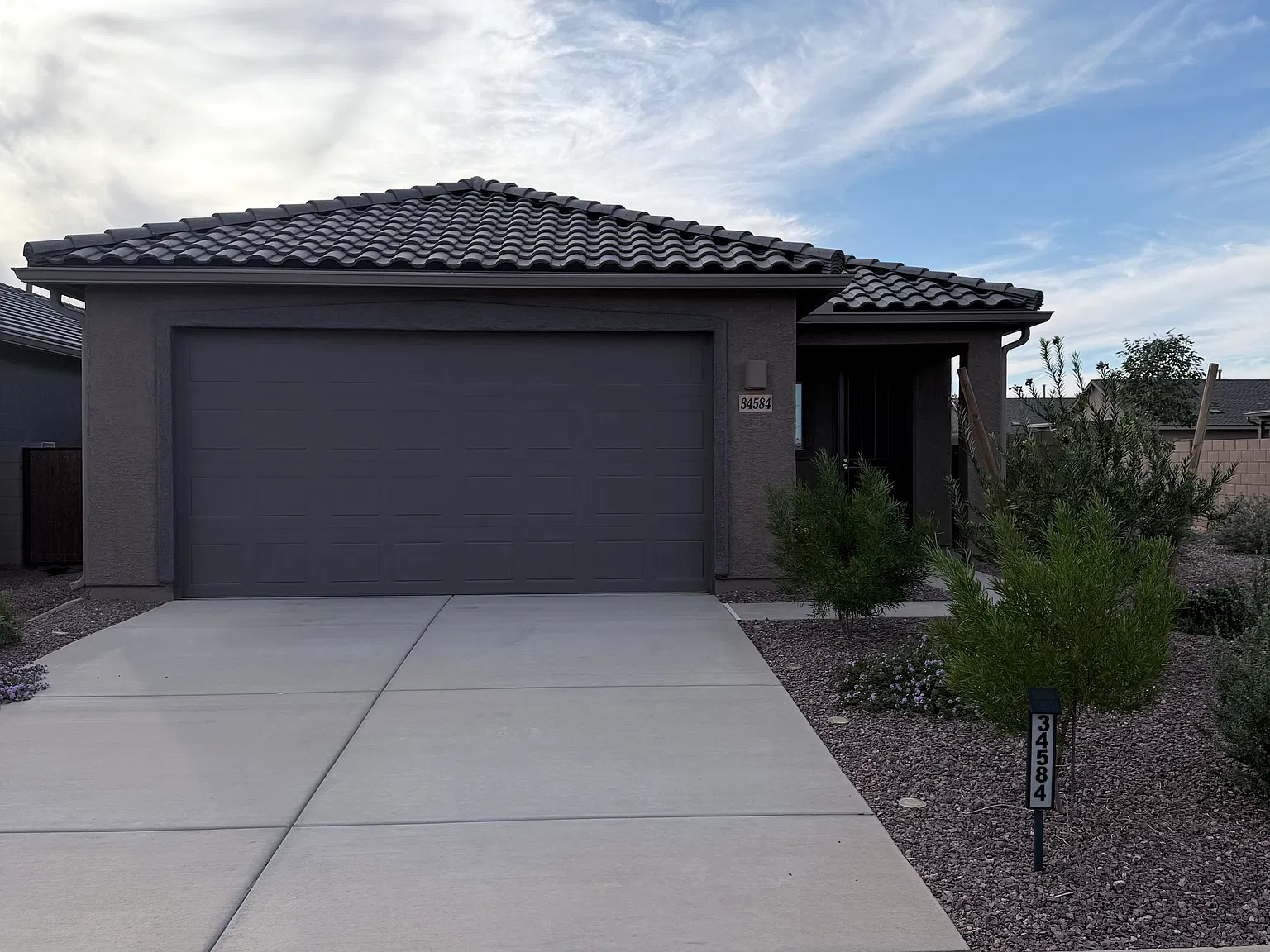 34584 S Incus Rd — Photo 1