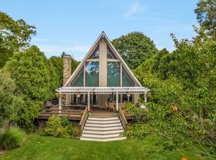 88-D Union Ave, Center Moriches, NY 11934