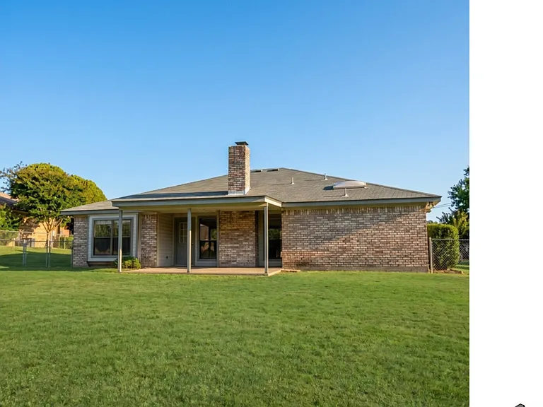1107 Tyler Dr — Photo 14