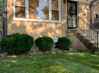 3409 S Racine Ave, Chicago, IL 60608