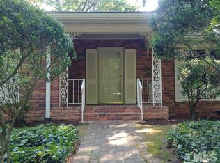 423 Westwood Dr #B, Chapel Hill, NC 27516