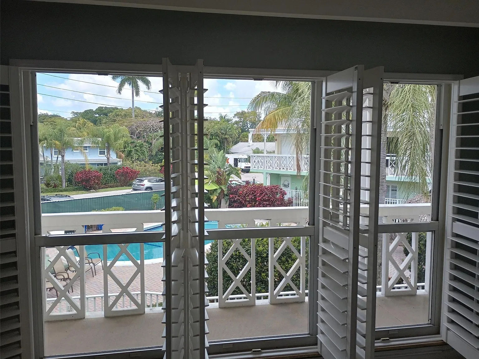 1 bed, 1.0 bath, 549 sqft, $1,900 — Photo 2