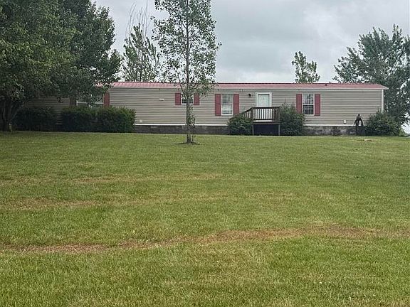 2nd image of 1260 Garrett Rd