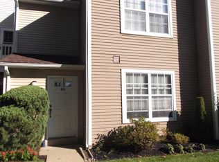 410 Ferris Ln #D10, New Britain, PA 18901