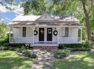 240 Augsburg Ave, Carmine, TX 78932
