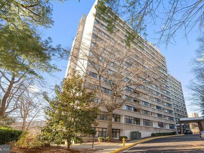 5911 Edsall Rd APT 805, Alexandria, VA, 22304