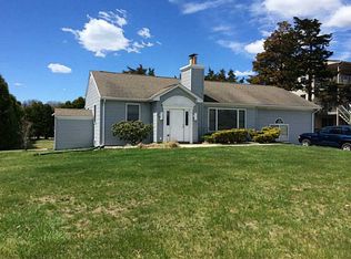 92 Winnapaug Rd #1, Westerly, RI 02891