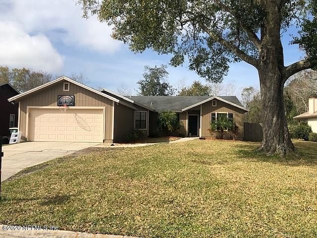 2nd image of 10592 Inverness Dr