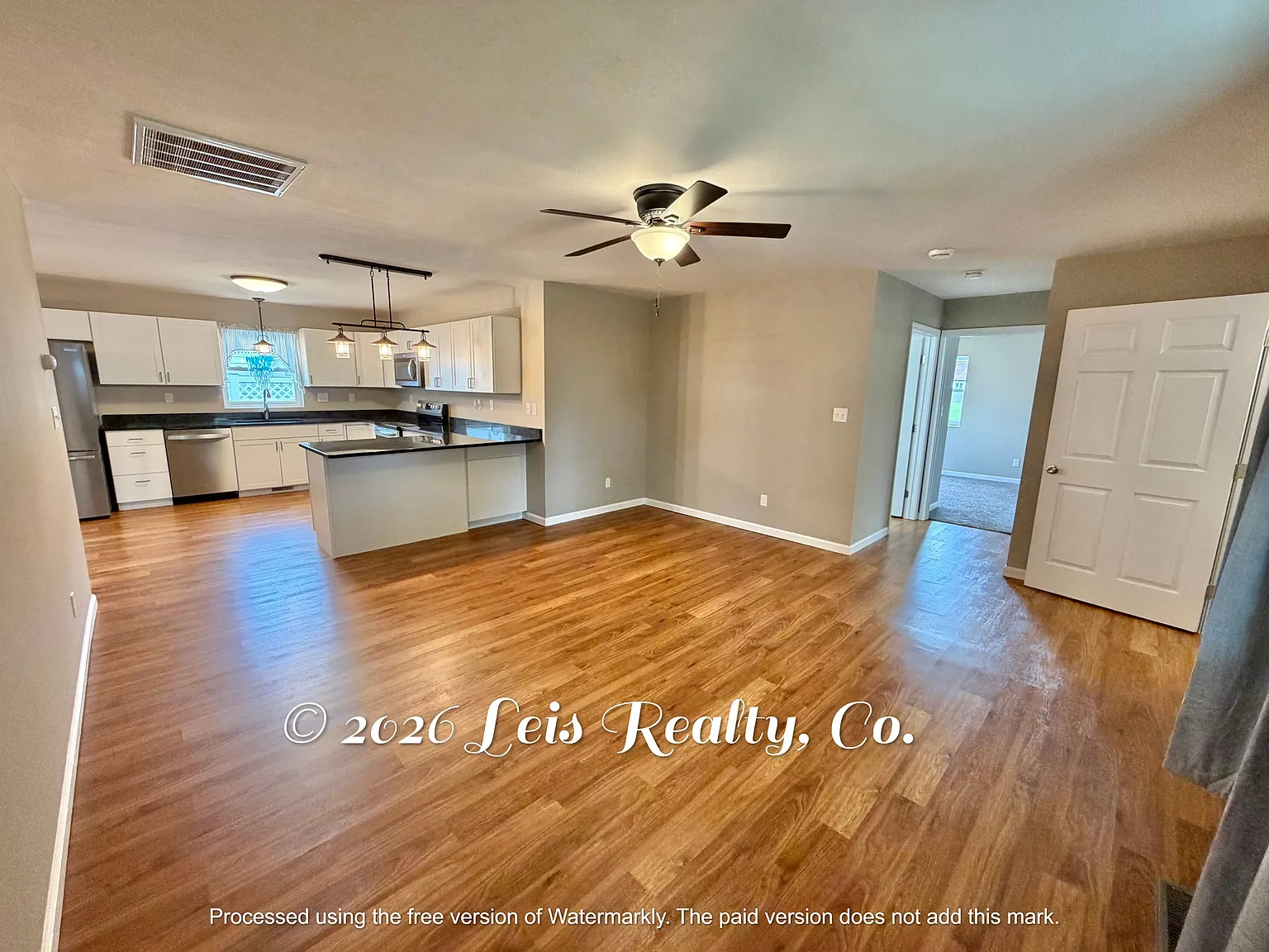 307 West Washington Street - 1 — Photo 2