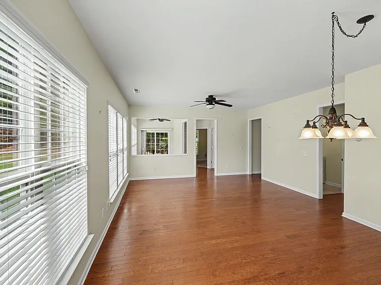 9009 Smokey Hill Ln — Photo 14