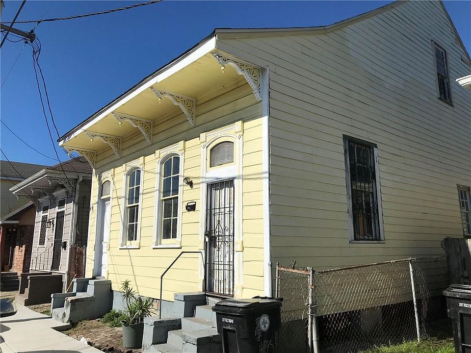 1st image of 1721 Saint Philip St
