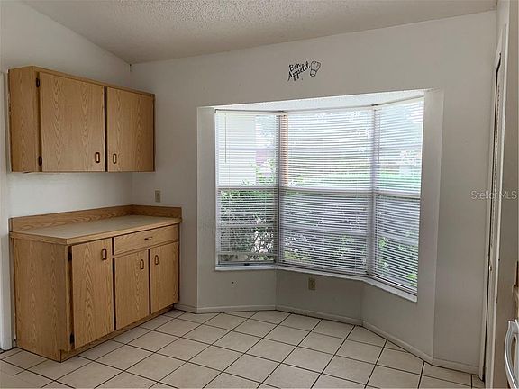 2nd image of 2861 Kraft Dr