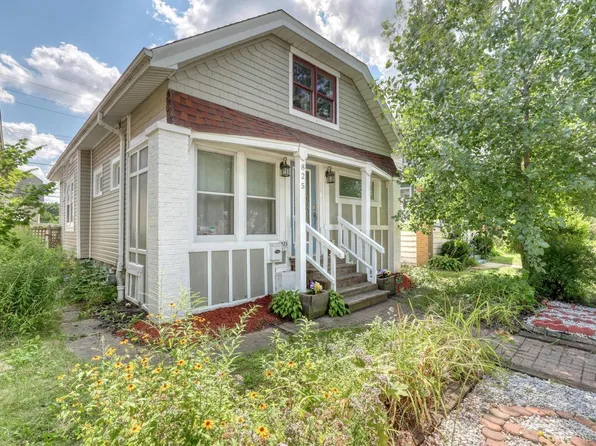 825 East Keefe AVENUE, Milwaukee, WI 53212