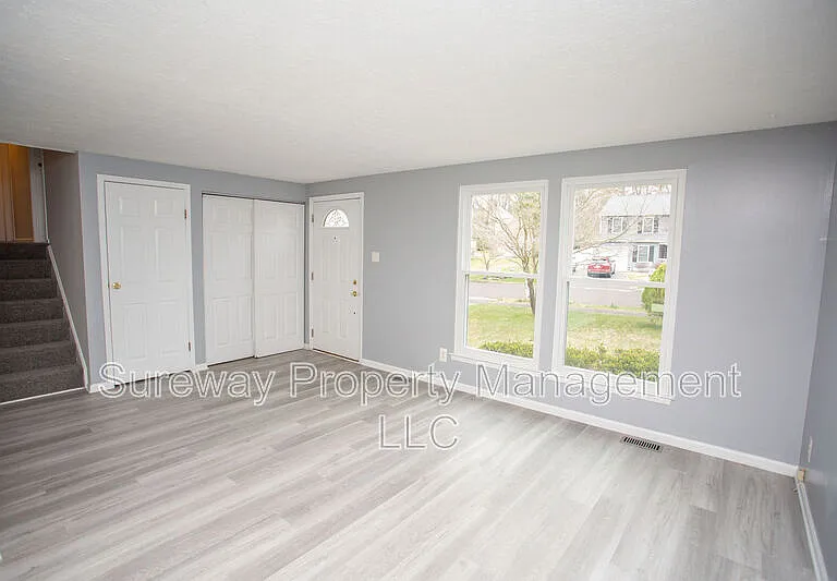 57 Lady Diana Cir — Photo 3