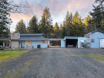 915 N Sundown Dr, Otis, OR, 97368