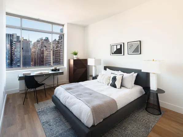 200 West 26th Street image 11 of 14