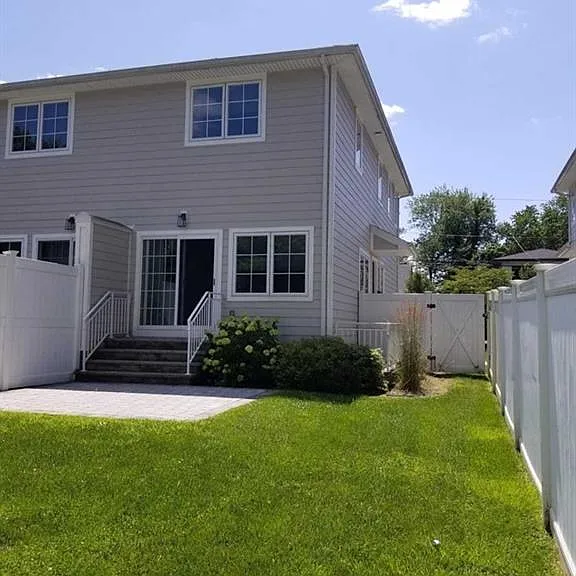 7 Lindley Ave #B — Photo 5