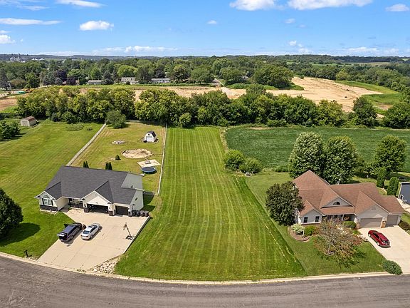 3rd image of LOT 60 Comfortcove St