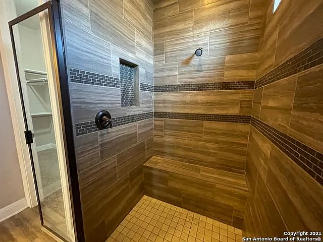 26946 Millstone Cv — Photo 11