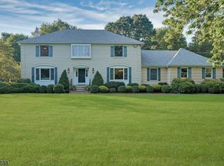 277 Lake Rd, Basking Ridge, NJ 07920