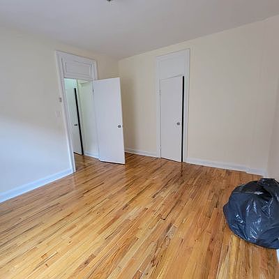 4th image of 32-15 93rd St APT 18
