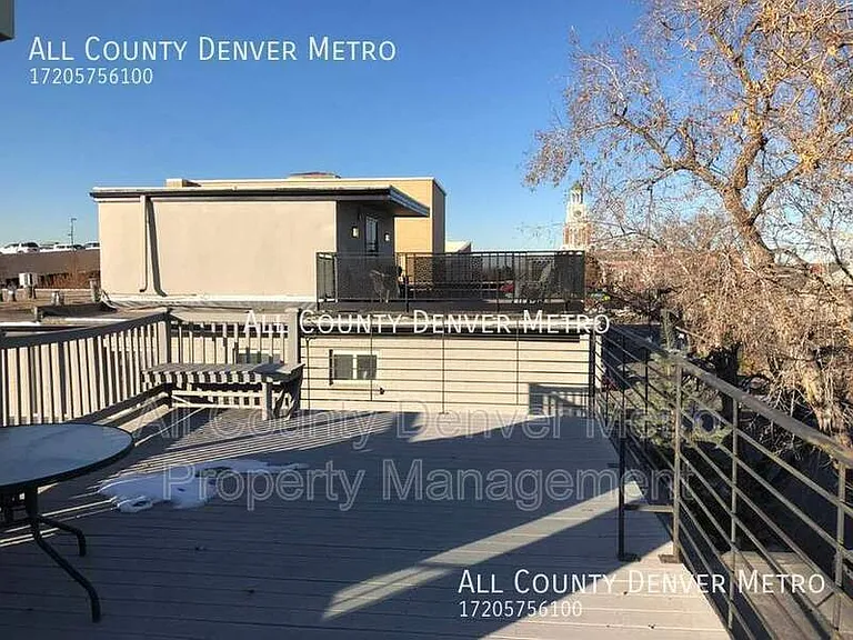 1435 Elizabeth St #10 — Photo 17