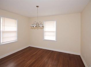 3260 Woodview Dr SE, Smyrna, GA 30082