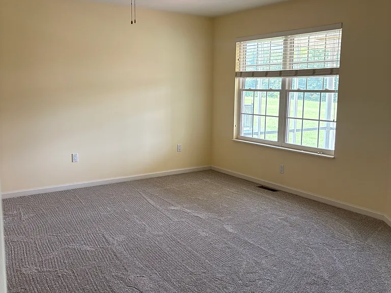 113 Greystone Way — Photo 18