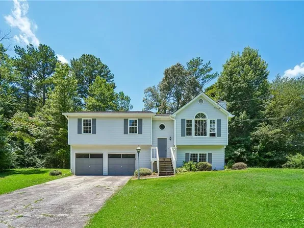 18 Cherry Cv, Dallas, GA 30157