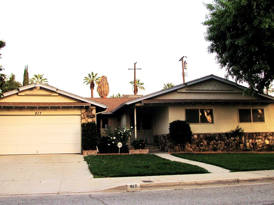 Lovely curb appeal