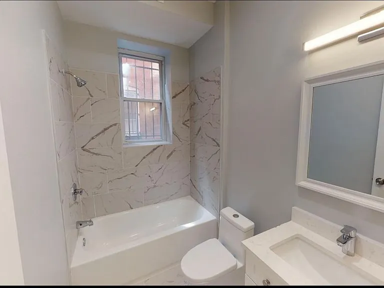 1312 Park Rd NW #1A — Photo 3