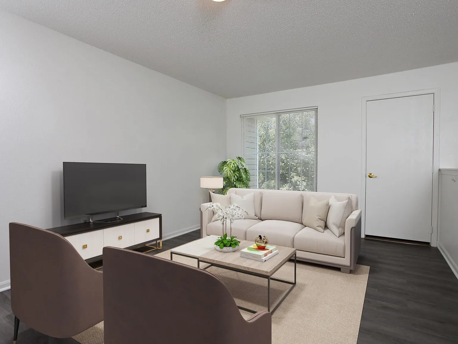 Rockridge Apartments — Photo 1
