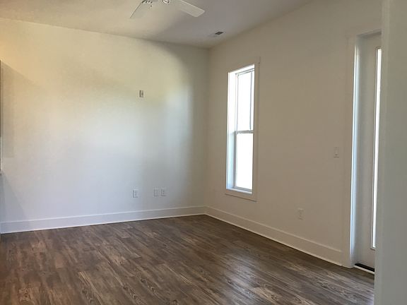 2nd image of 204 Arcadian Row #Mv-205