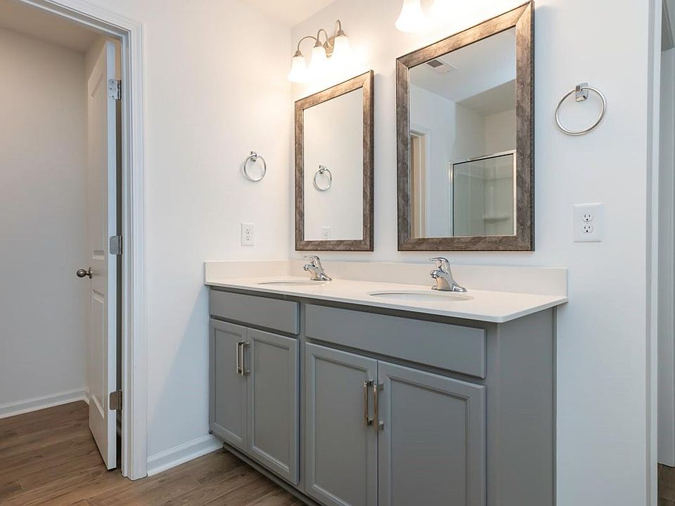 2nd image of 262 Bryland Way