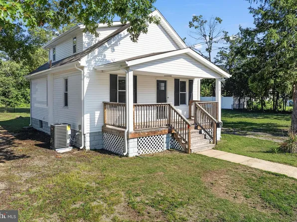 303 N 9th St, Millville, NJ 08332