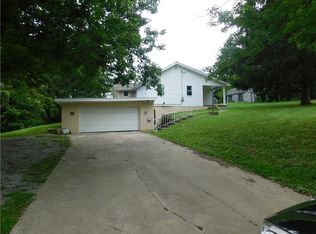 129 Herring Rd, Uniontown, PA 15401