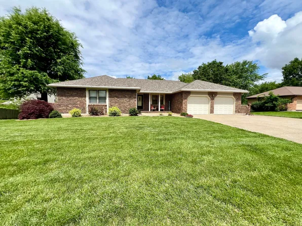 1005 S Edsel Ave, Marshall, MO 65340