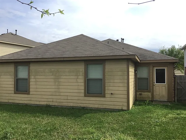 2822 Wisner Cir — Photo 14