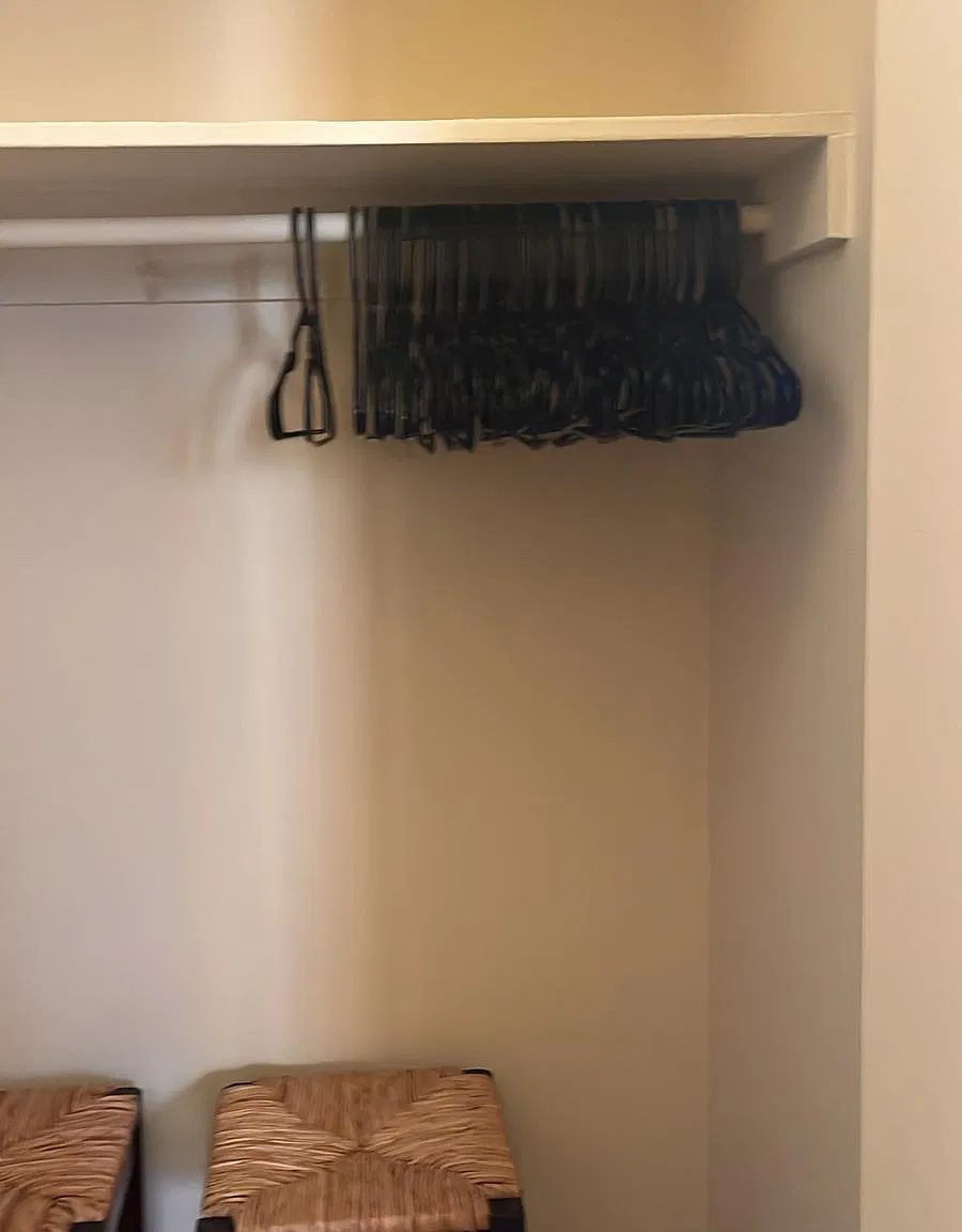 Studio, 400 sqft, $1,800 — Photo 2