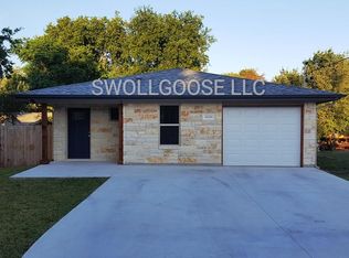 11008 Lakeside Dr, Leander, TX 78645