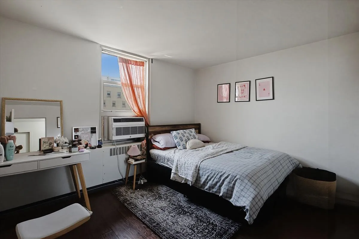 2 bed, $2,495 — Photo 4