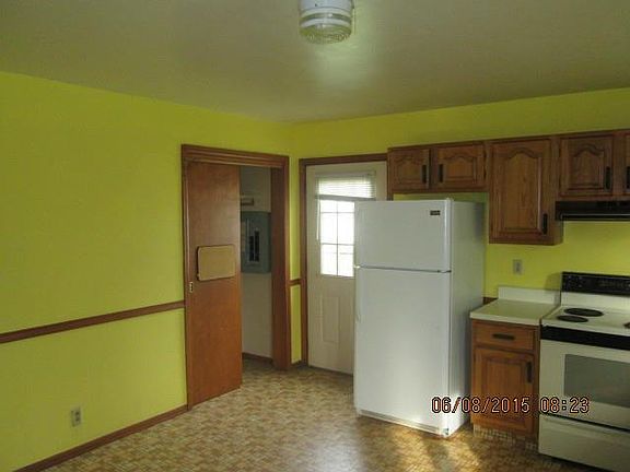 5th image of 5740 Fremont Pike