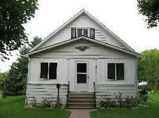 330 W 5th St, Imlay City, MI