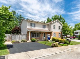 13 Starlite Dr, Littlestown, PA 17340