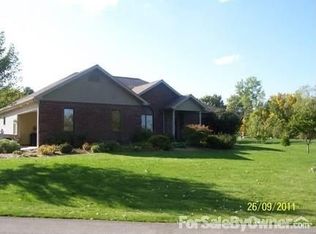 18511 Lima Rd, Huntertown, IN 46748