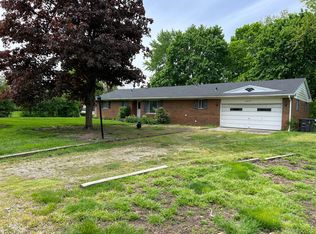 19477 Maxwell St, Northville, MI 48167