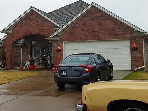 2nd image of 805 Willow Wood Dr