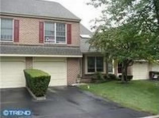 90 May Apple Dr, Downingtown, PA 19335